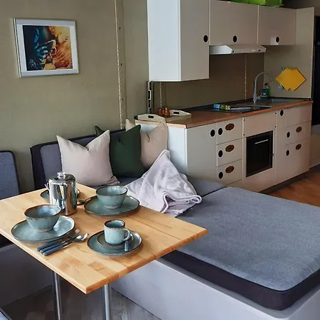 בית נופש Traumhaus-auf-dem-wasser-modernisiertes-hausboot-13-x-4-m Kutzkow